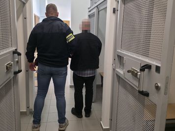 Dyrektor zakładu opiekuńczego z zarzutami korupcyjnymi. Rodziny pacjentów miały być zmuszane do dodatkowych wpłat