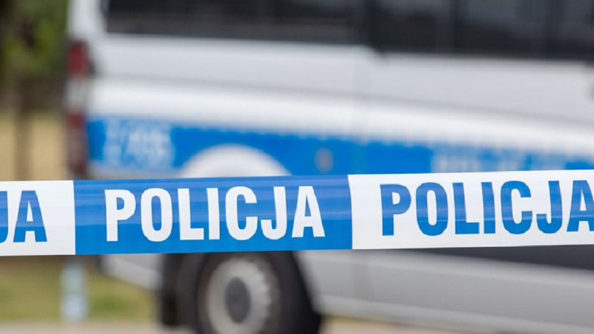 Policja zatrzymała 20-letnią kobietę.
