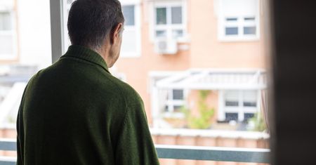 Alzheimer może mieć początek w ustach. Naukowcy odkryli związek