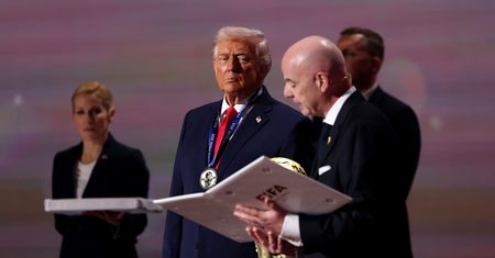 FIFA nagrodziła Donalda Trumpa. Prezydent USA dostał nagrodę pokoju