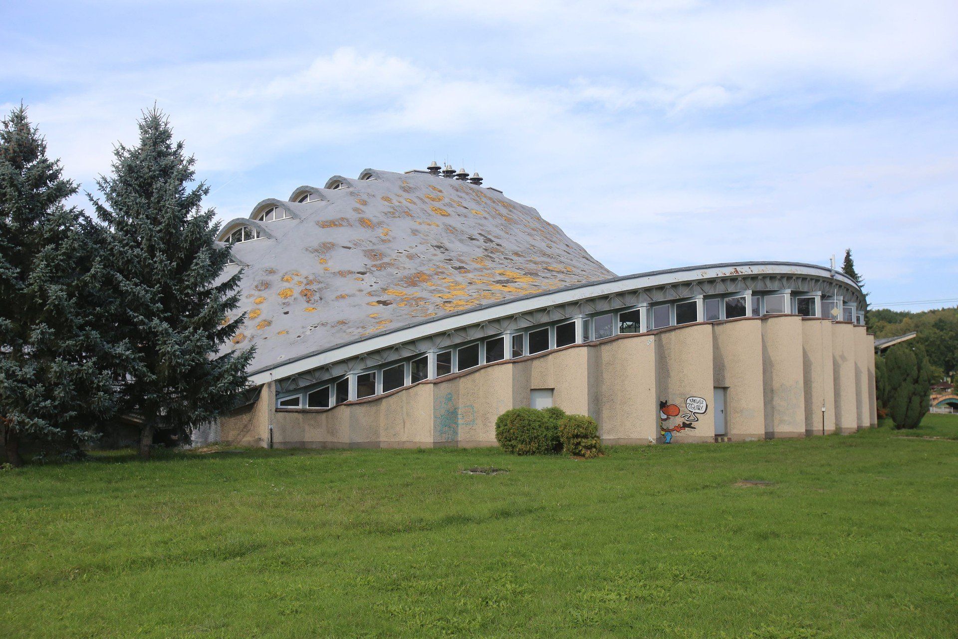 07.09.2022  CHORZOW
 HALA WYSTAW KAPELUSZ W PARKU SLASKIM
 PARK SLASKI KAPELUSZ
 LUCYNA NENOW /DZIENNIK ZACHODNI/ POLSKA PRESS
  *** Local Caption *** HALA WYSTAW KAPELUSZ W PARKU SLASKIM
 PARK SLASKI KAPELUSZ
