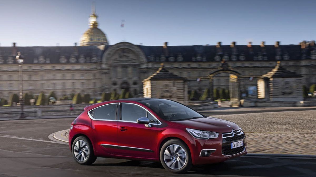 Lifting objął jedynie drobne zmiany w przednich i tylnych reflektorach.