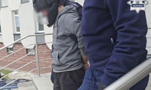 Bestialsko zaatakował swoją babcię. 31-latek okładał ją krzesłem