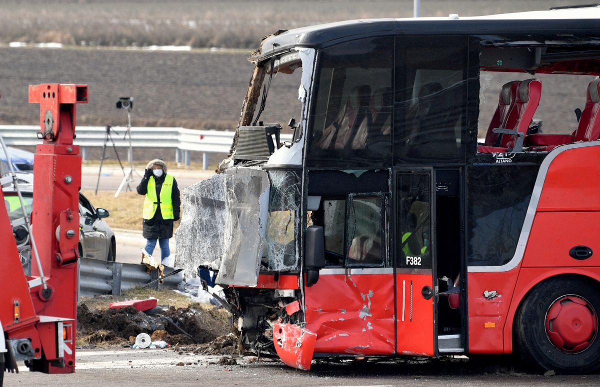 Wypadek autobusu na A4. Część podróżnych wróciła na Ukrainę