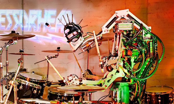 Compressorhead: zespół złożony z robotów. Muzyczny bunt maszyn! 2
