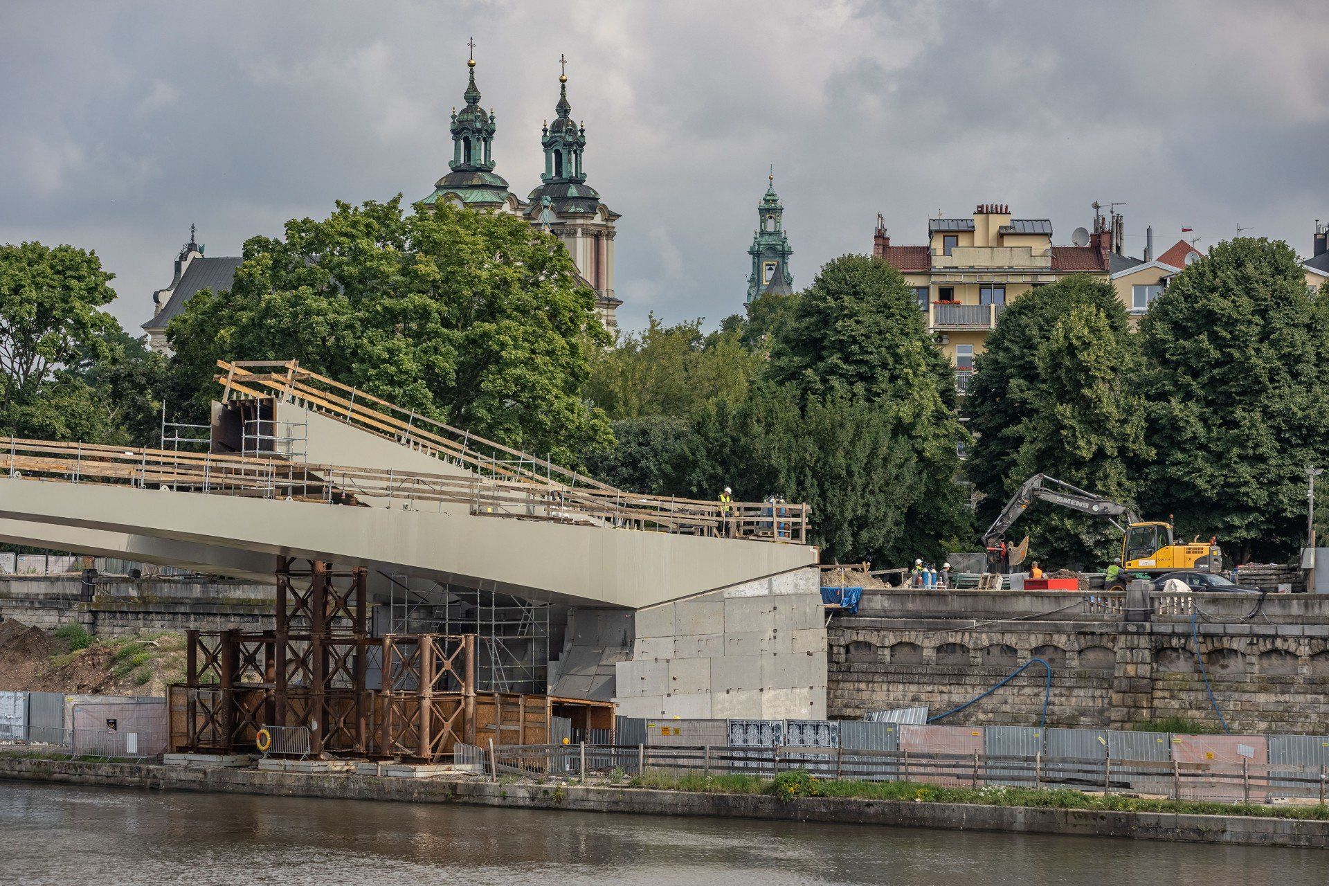 Budowa kładki Kazmierz-Ludwinów w Krakowie