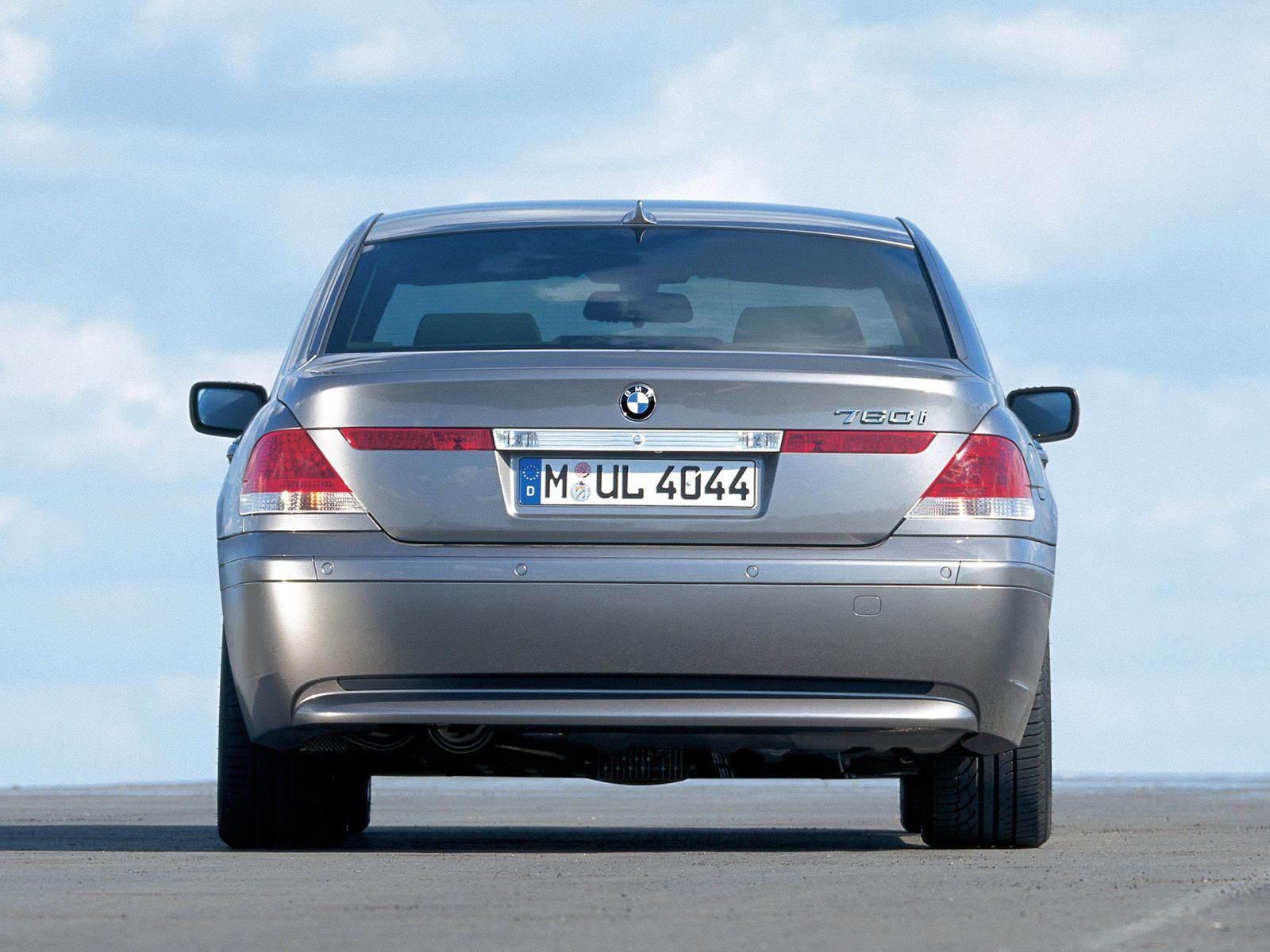 BMW Serii 7 10