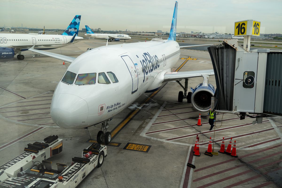 W samolocie JetBlue doszło do zachwiania środka ciężkości 