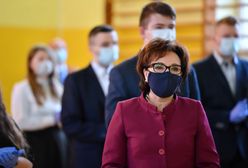 Pierwszy dzień szkoły. Elżbieta Witek na rozpoczęciu roku szkolnego we Włoszczowie. Apelowała do uczniów o szanowanie wartości