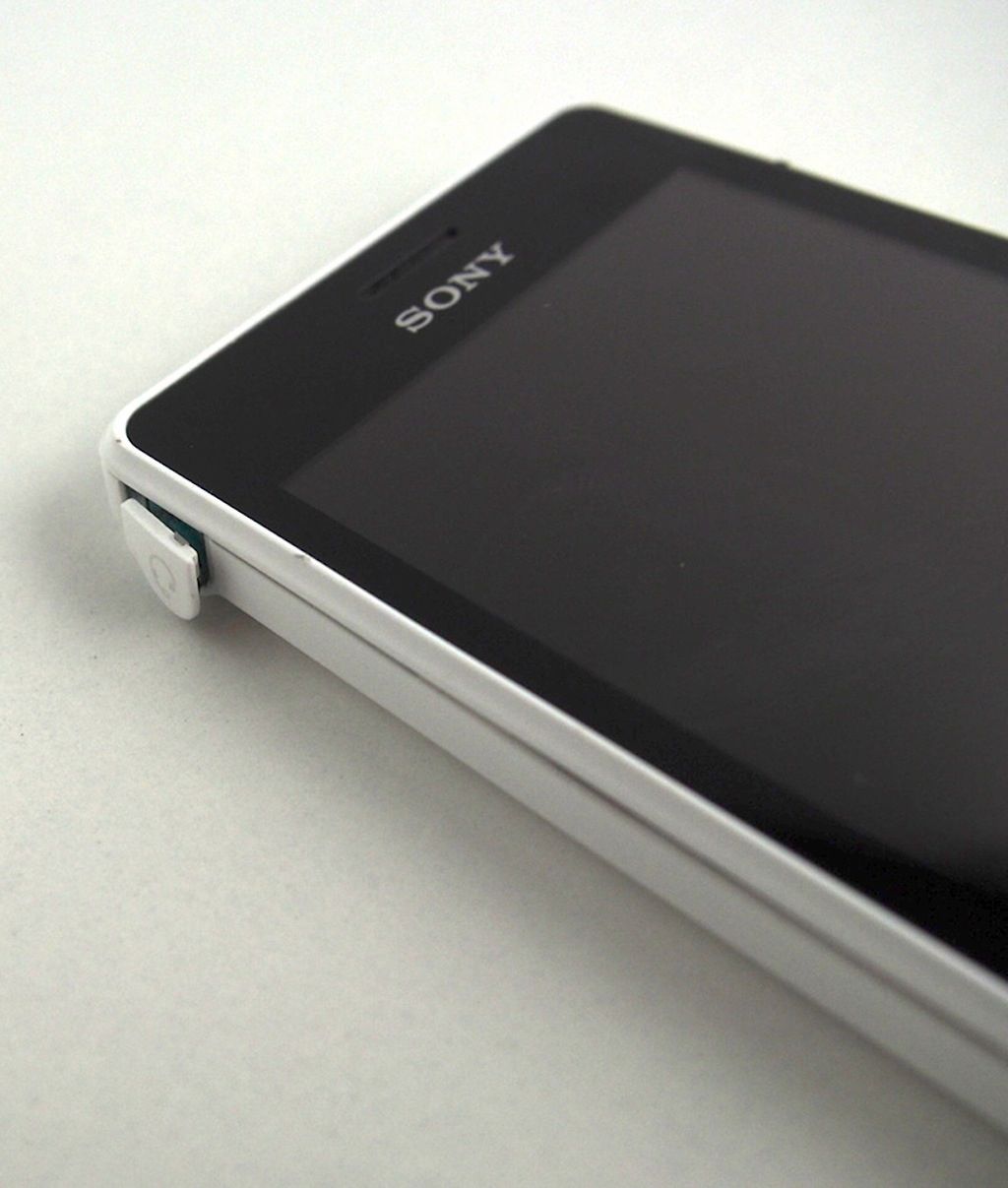 Sony Xperia go – mały, ale zadziorny [test] 5