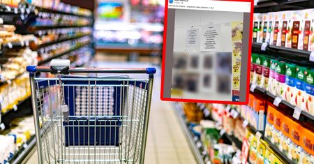 Takie karteczki w Intermarche. A pod spodem zdjęcia. Sieć płonie