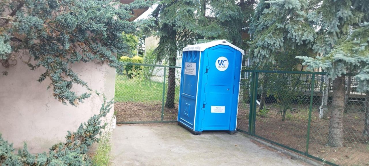 Łódź: Kłopotliwy problem działkowców w Rodzinnych Ogrodach Działkowych. Siusiać, czy nie siusiać? Działkowcy boją się mówić o tym głośno