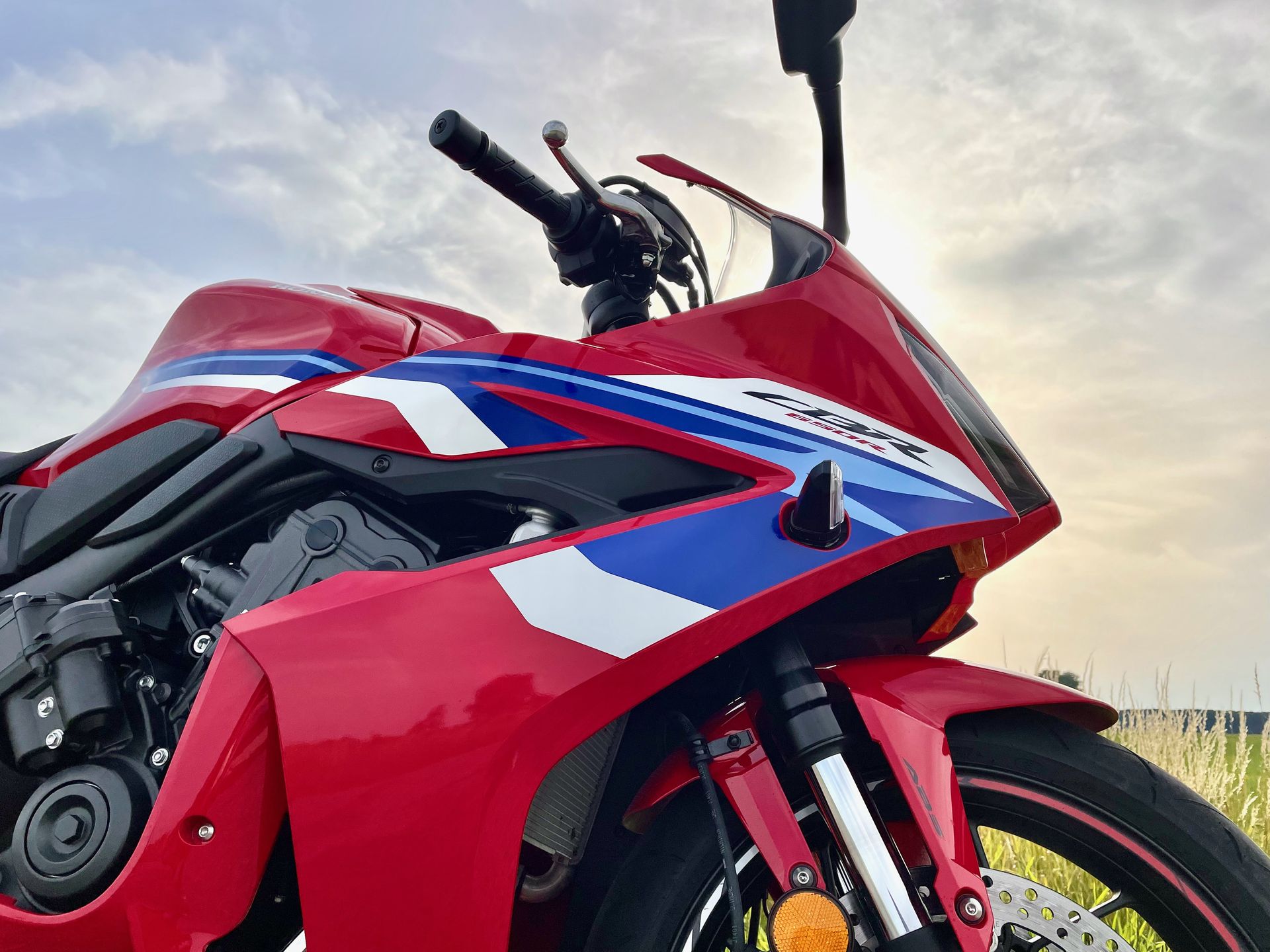 Honda CBR650R E-Clutch