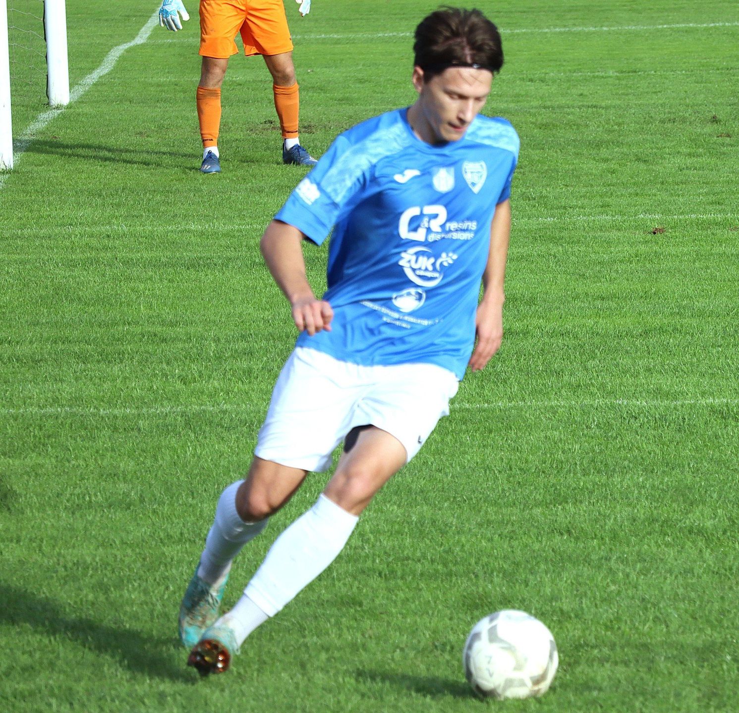 V liga piłkarska, zachód: Unia Oświęcim - KS Chełmek 1:2