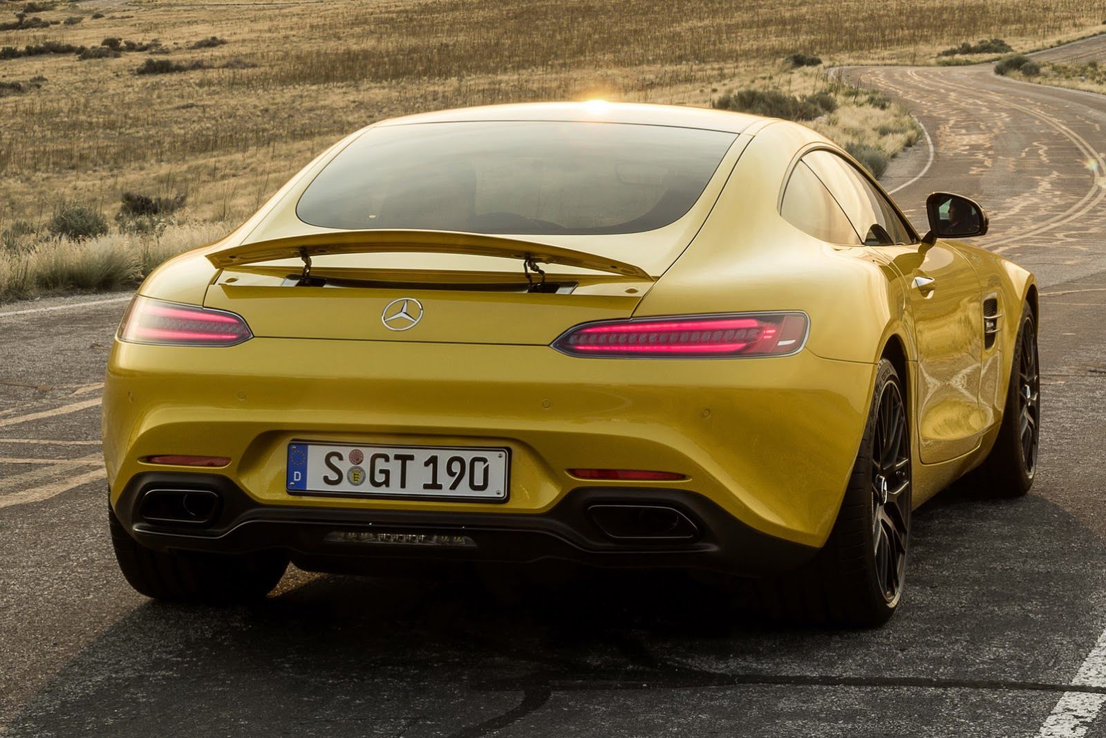 Mercedes-AMG GT na ponad 180 zdjęciach! 145