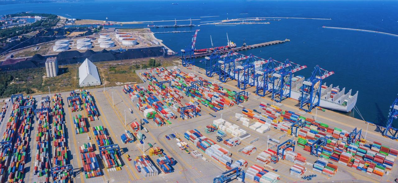 Polski port jak duże miasto. Policzyli, ile dokłada do gospodarki kraju