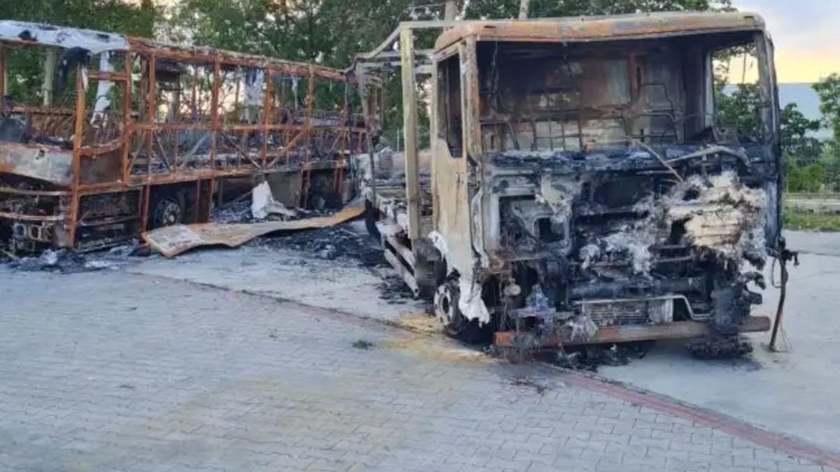 Biuro Detektywistyczne CERUS z Bolesławca prowadzi czynności w sprawie podpalenia autobusu marki Autosan i ciężarówki marki Man. 