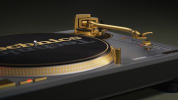 Gratka dla fanów winylowych brzmień. Złoty gramofon na roczicę kultowej serii Technicsa