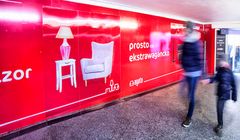 W reklamach outdoorowych Agata Meble wykorzystano druk soczewkowy (wideo)