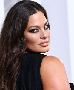 Ashley Graham odsłoniła ciało. Nie bała się pokazać efektów po ciąży