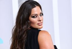 Ashley Graham odsłoniła ciało. Nie bała się pokazać efektów po ciąży