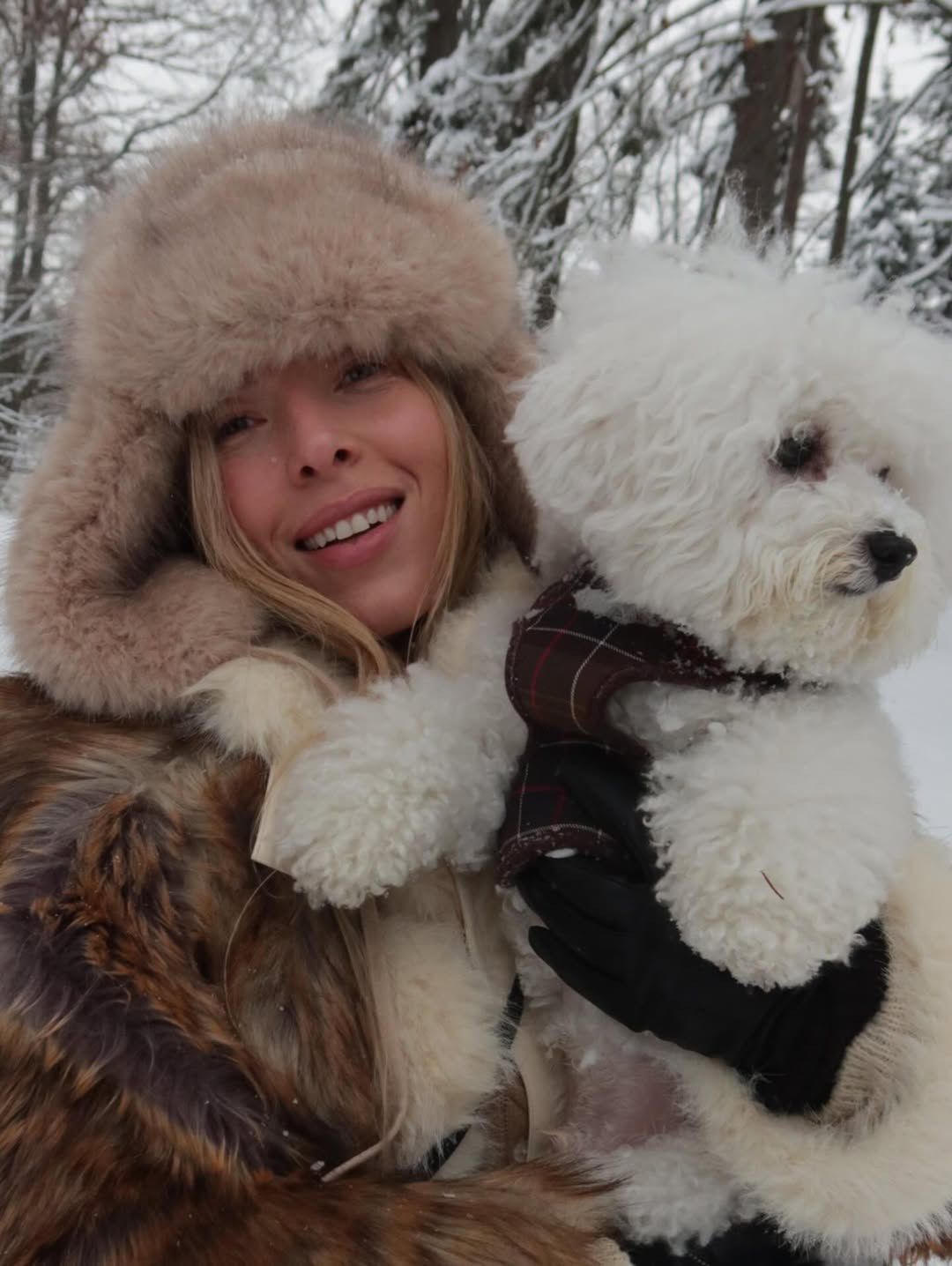 Ewa Chodakowska z psem