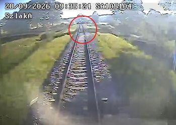 O krok od tragedii na torach. Pokazali nagranie