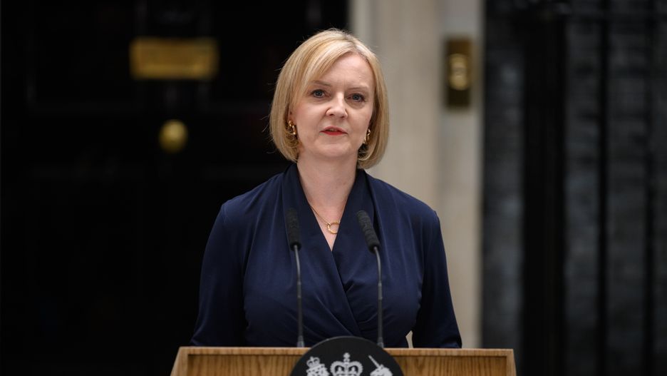 PM Liz Truss Takes Her Place At Number 10
LONDON, ENGLAND - SEPTEMBER 06: Former Foreign Secretary Liz Truss addresses the media outside number 10 after becoming the new Prime Minister at Downing Street on September 06, 2022 in London, England. The new prime minister assumes her role at Number 10 Downing Street after defeating fellow Conservative Rishi Sunak in the contest for party leader. (Photo by Leon Neal/Getty Images)
Leon Neal