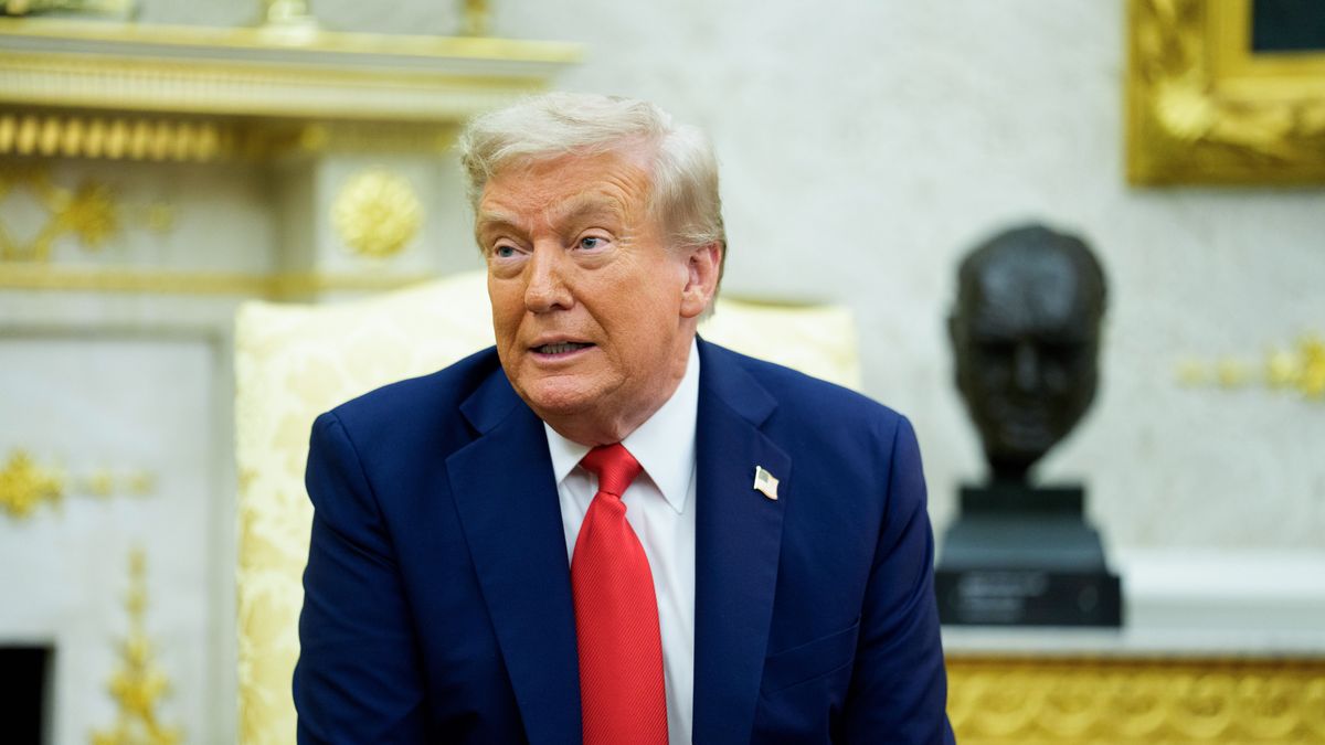 US President Donald Trump during a meeting with Volodymyr Zelenskiy, Ukraine's president, not pictured, in the Oval Office of the White House in Washington, DC, US, on Monday, Aug. 18, 2025. US President Donald Trump said he hoped to secure an agreement for a trilateral meeting with Vladimir Putin and Ukrainian President Volodymyr Zelenskiy as he welcomed the Ukrainian leader to the White House for high-stakes talks on bringing an end to Russia's war on Ukraine. Photographer: Aaron Schwartz/CNP/Bloomberg via Getty Images