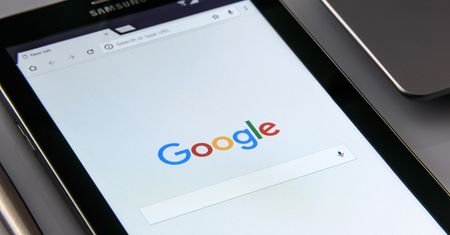 Google mówi "nie" historycznemu wyrokowi. Gigant odwołuje się od decyzji, która miała złamać jego monopol na wyszukiwarkę