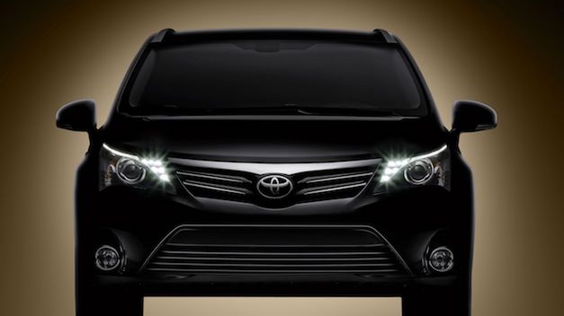 Toyota Avensis 2012