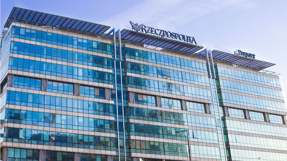 Głównymi akcjonariuszami KCI są spółki należące do Grzegorza Hajdarowicza: Gremi Inwestycje  i Gremi International