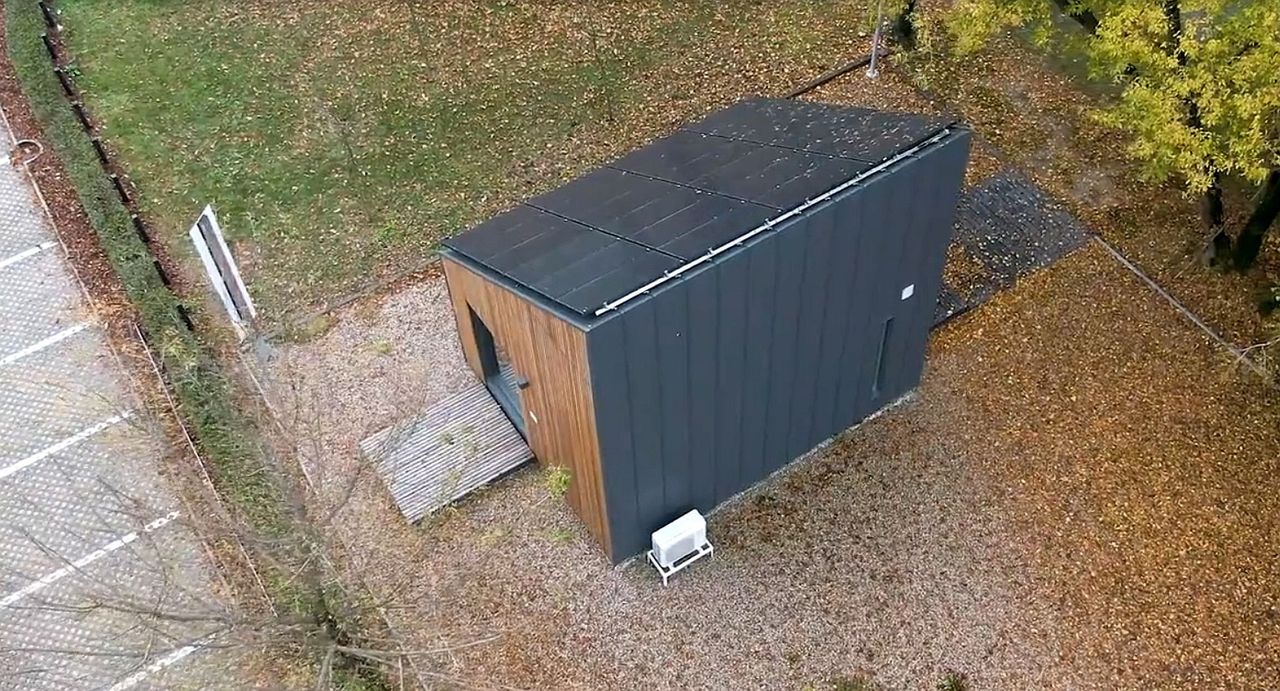 Czy dom do 35 m2 może być idealnym miejscem do pracy i wypoczynku? Tańsza alternatywa domu pod miastem