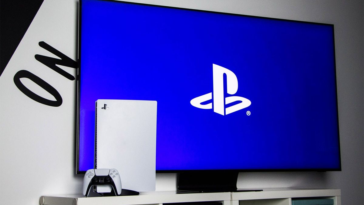 Telewizor z konsolą PS5 firmy Sony