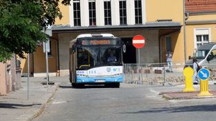 Bohaterska akcja kierowczyni autobusu. Użyła gazu i ujęła mężczyznę