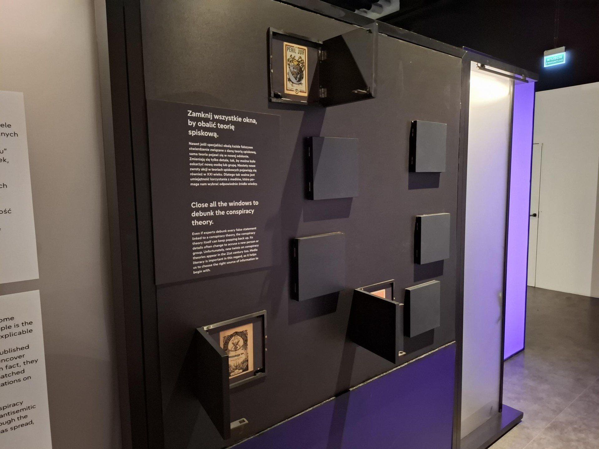 Wernisaż wystawy &#34;Fake for real. Historia fałszerstw i falsyfikatów&#34; w Muzeum II Wojny Światowej w Gdańsku