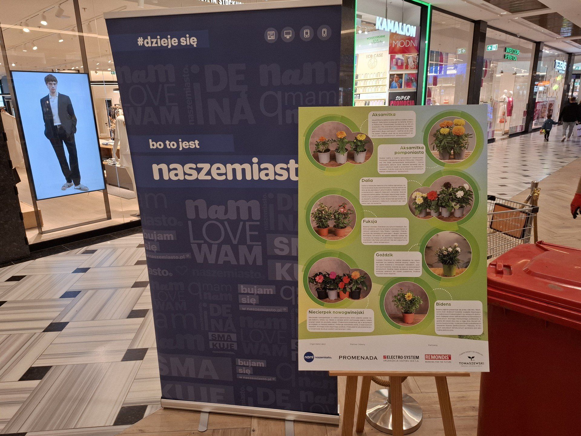 Ekologiczna akcja w warszawskim centrum handlowym 