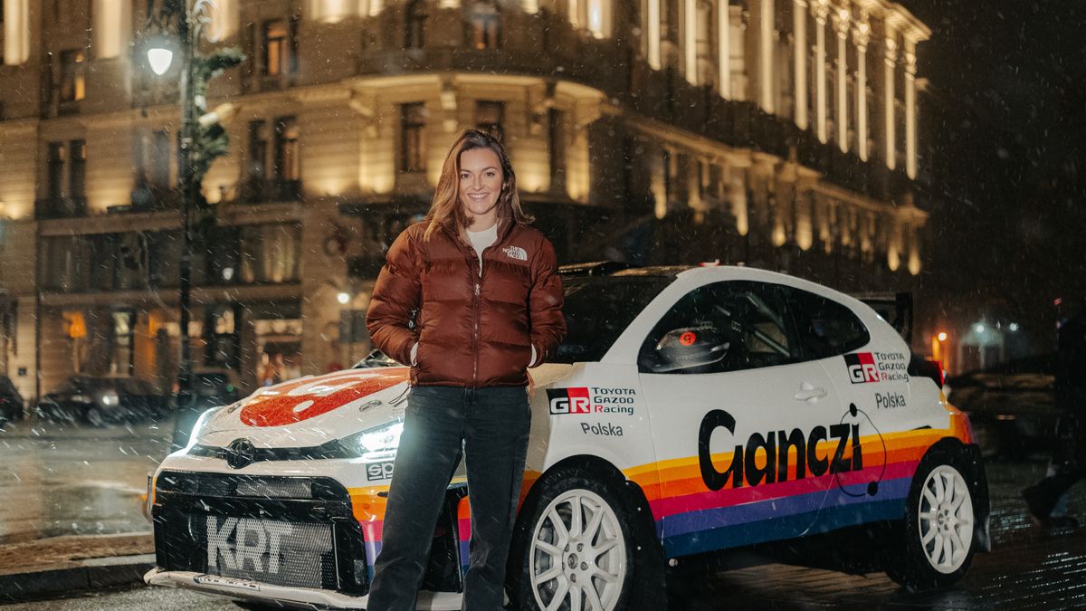 Malowanie nawiązuje kolorystyką do lat 70. Wygląda świetnie!