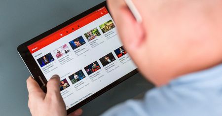 YouTube będzie usuwał filmy sugerujące związek sieci 5G z COVID-19