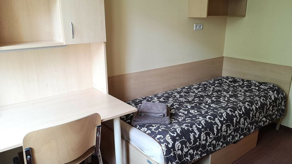 Większość warszawskich uczelni podnosi ceny opłat za akademiki