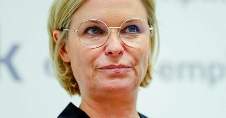 Młynarska obejrzała hity Netfliksa. Pisze o psychopatycznych oszustach
