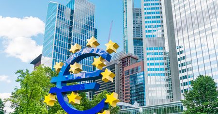 EBC miał zalecić kontrolę rosyjskich i białoruskich klientów. Nawet rezydentów UE