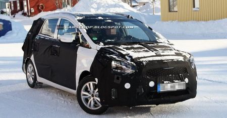 Kia wkracza do MPV - trwają testy modelu Cee'd Minivan [aktualizacja]