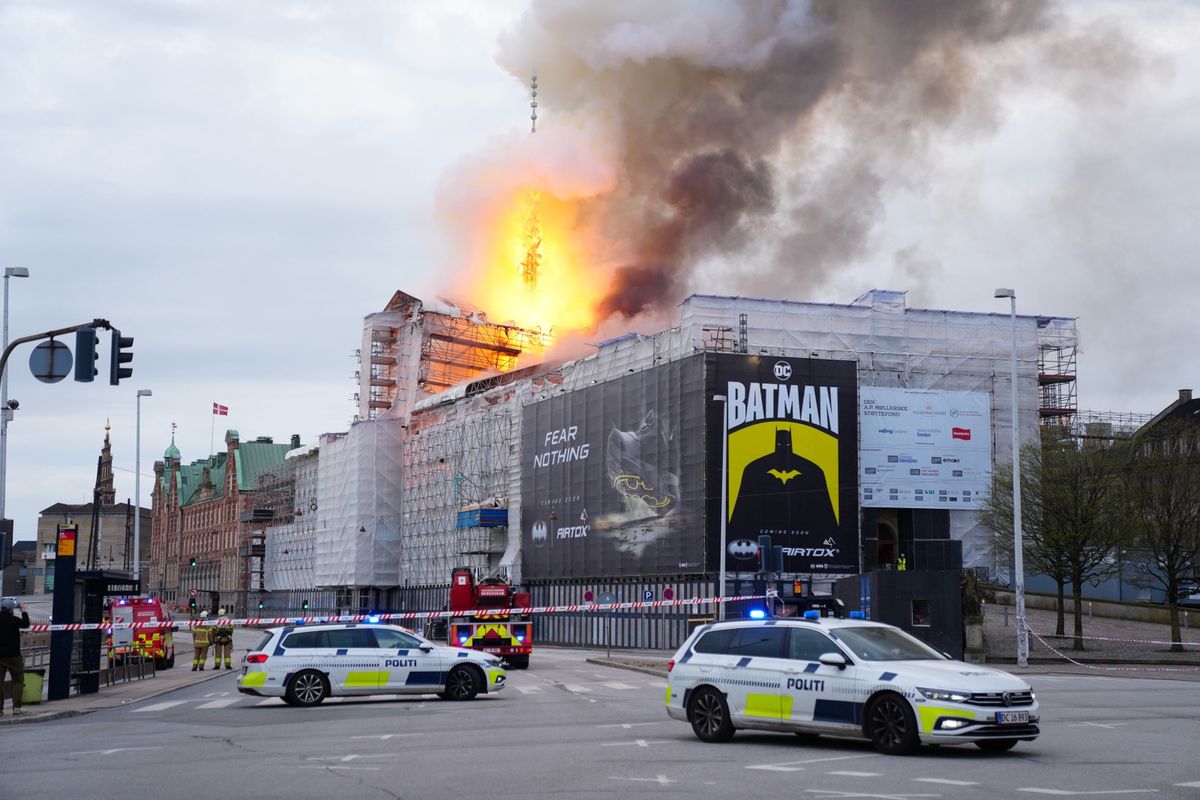 Płonie jeden z najbardziej charakterystycznych budynków Kopenhagi
