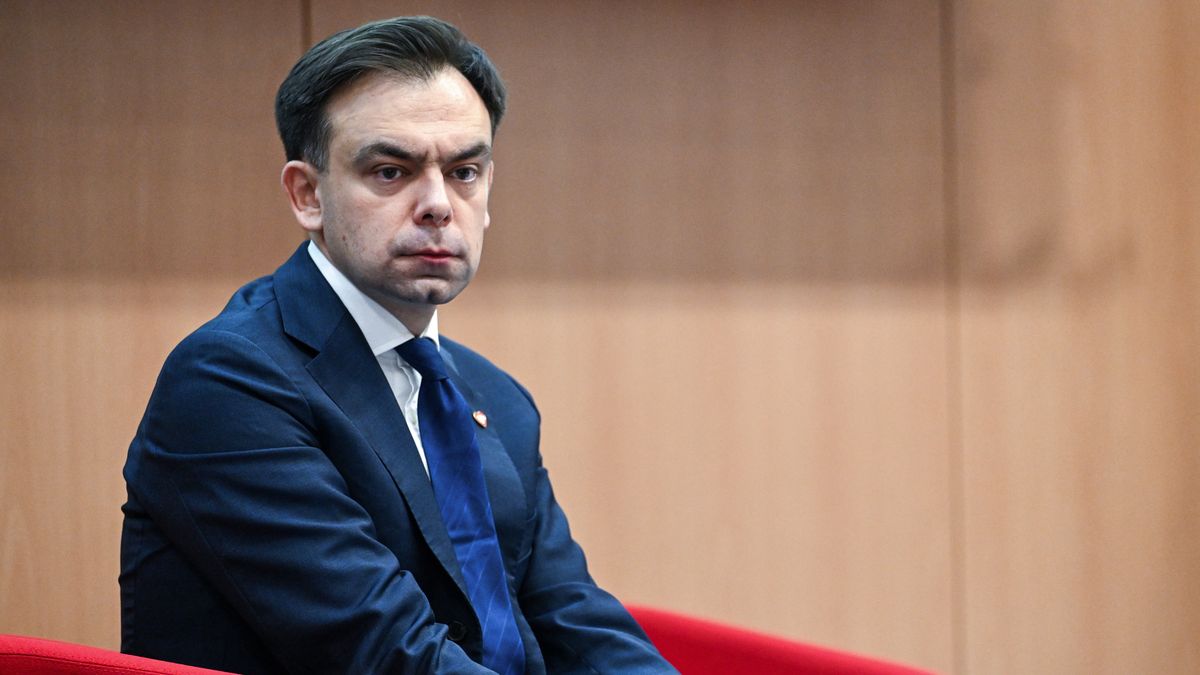 Minister finansów mówi o "kroplówce" dla samorządów