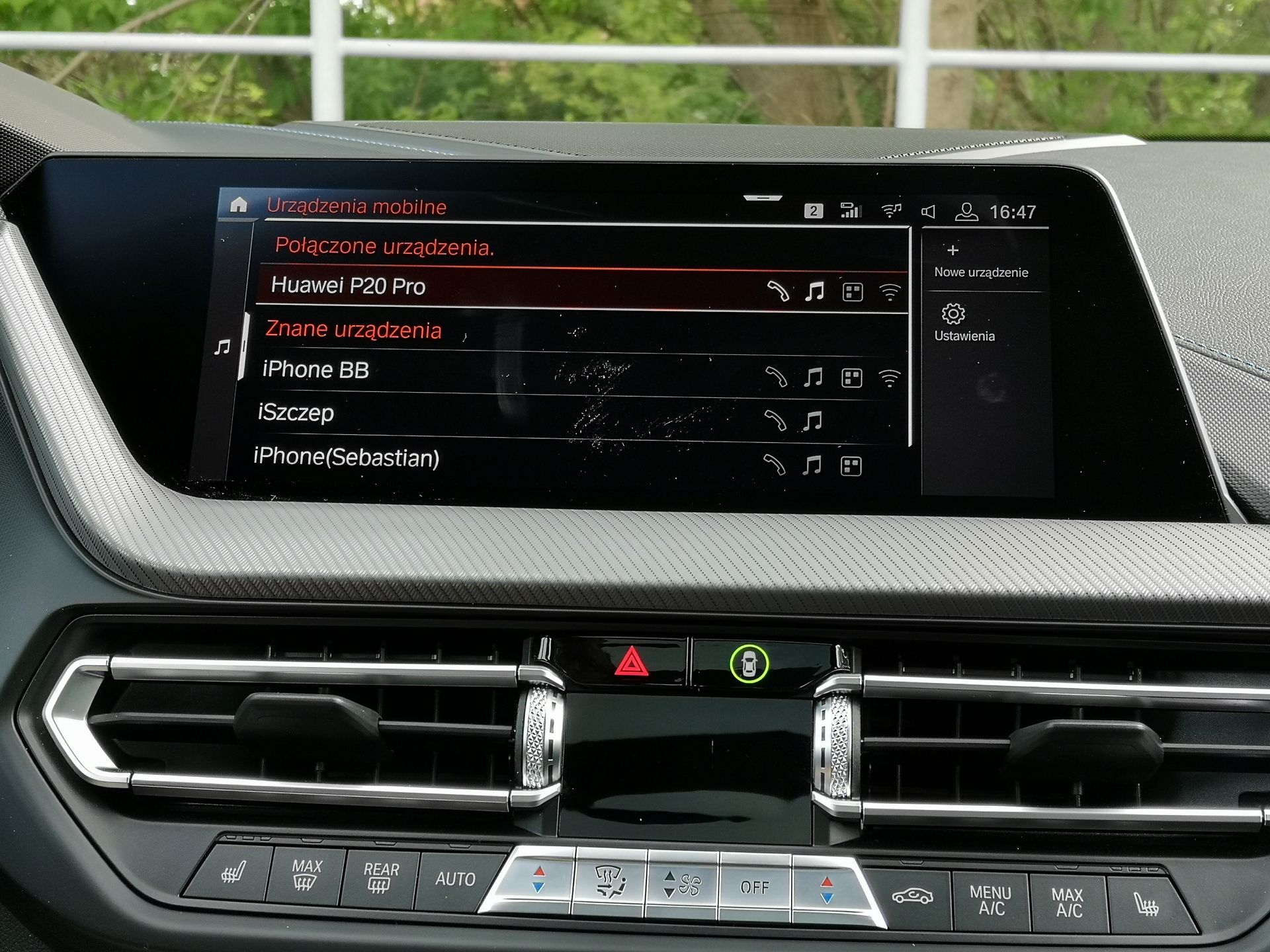 BMW M235i Gran Coupe: Aplikacja BMW Connected, system info-rozrywki i audio Harman Kardon 13
