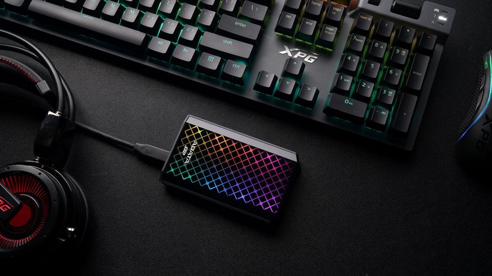 ADATA SE900G zewnętrzny dysk z prędkością 2GB/s 1