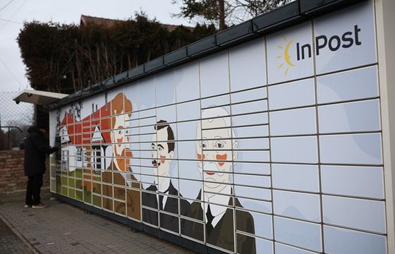 InPost nowym Ruchem? Kolejni wydawcy chcą do Paczkomatów