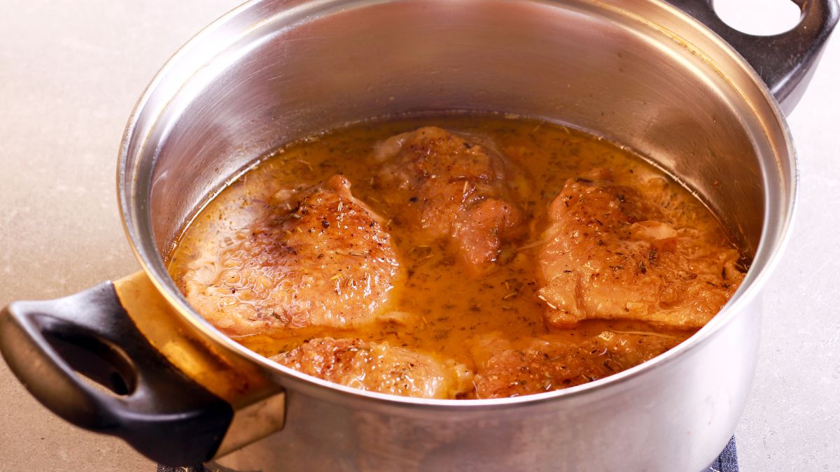 Schab po cygańsku to alternatywa dla klasycznych schabowych