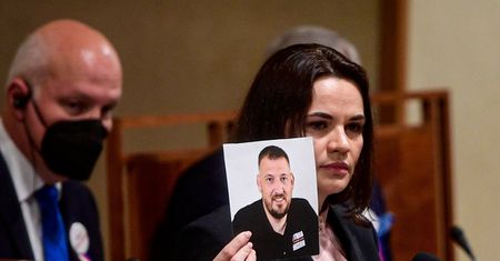 Białoruś: Opozycyjny bloger Siarhiej Cichanouski skazany na 18 lat kolonii karnej